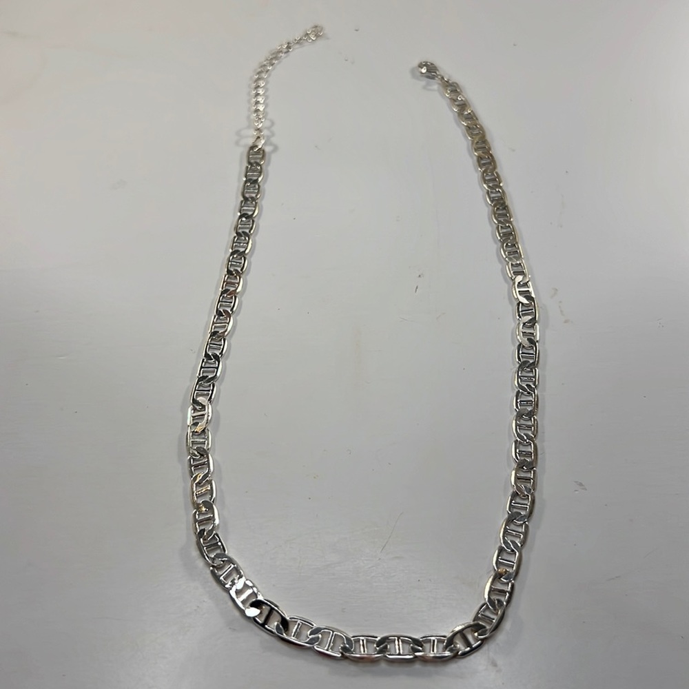 F21 Silver Chainlink Necklace
